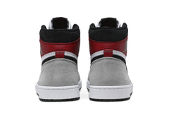 Air Jordan 1 Retro High OG 'Smoke Grey' view 6