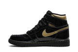 Air Jordan 1 Retro High OG 'Black Metallic Gold' view 3