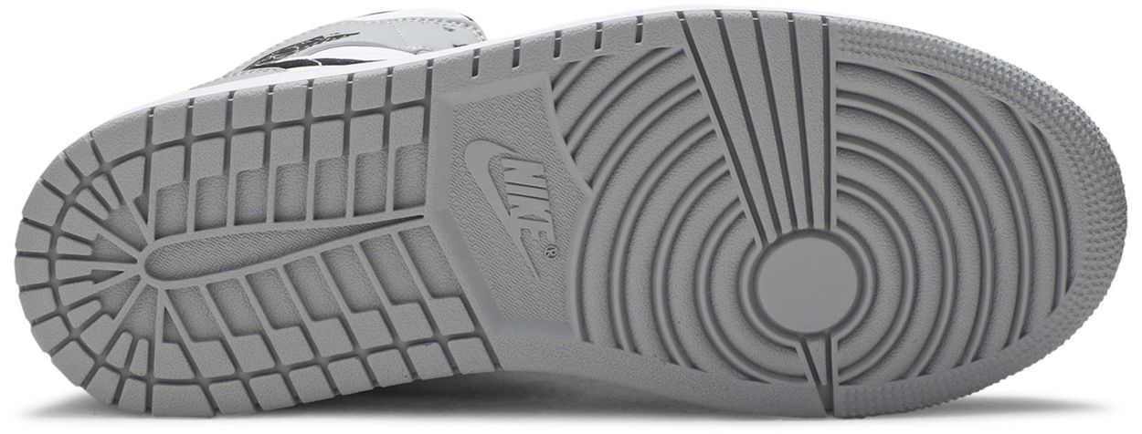 Air Jordan 1 Mid 'Smoke Grey' (image 5 of 9)