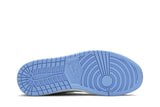 Air Jordan 1 Retro High OG 'University Blue' view 4