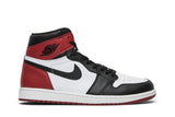 Air Jordan 1 Retro High OG 'Black Toe' 2016 view 1