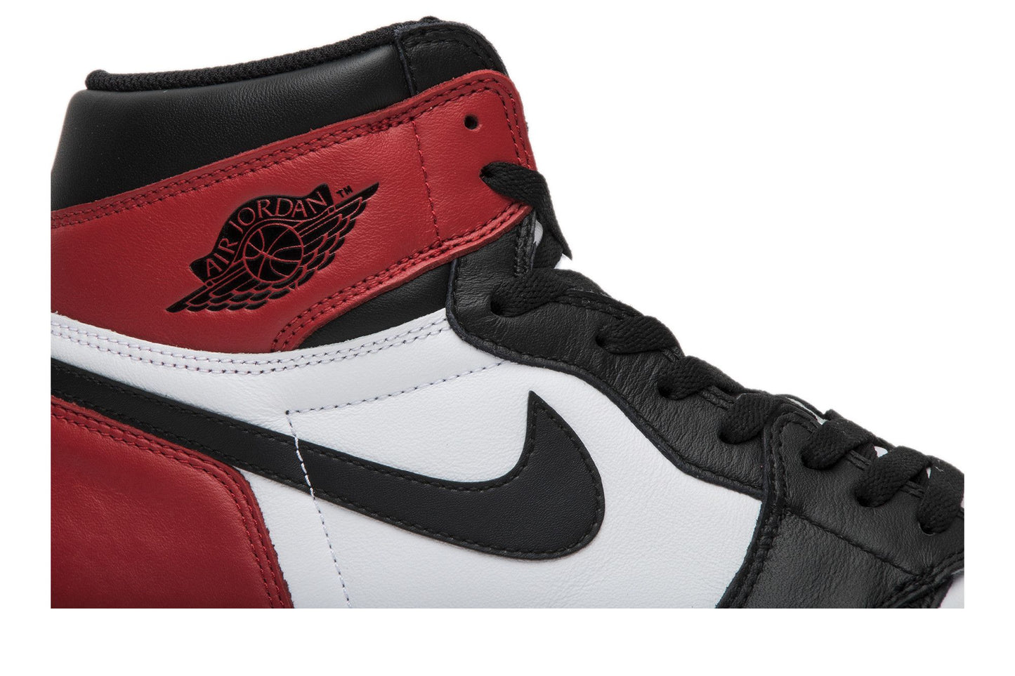 Air Jordan 1 Retro High OG 'Black Toe' 2016