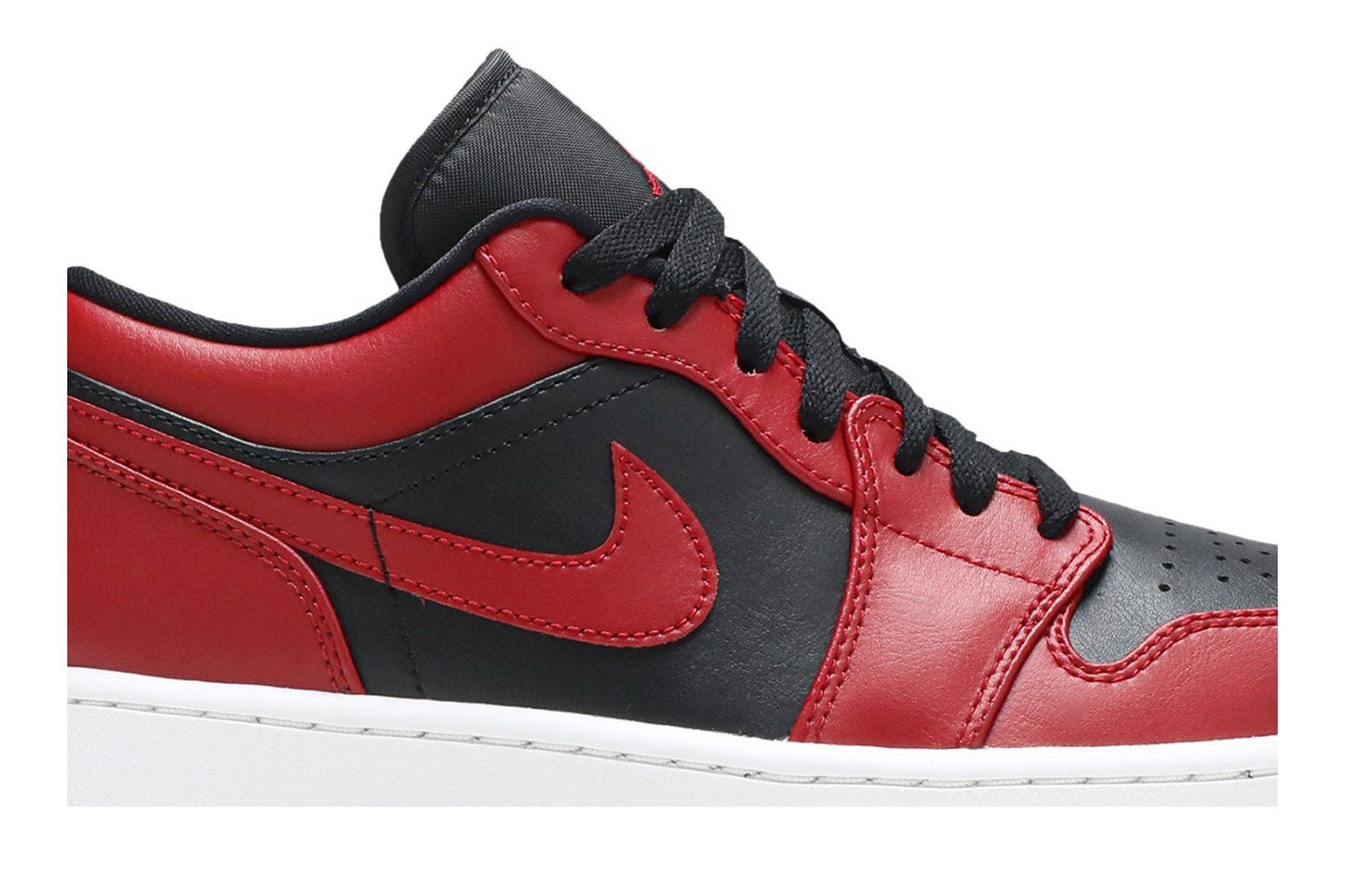 Air Jordan 1 Low 'Reverse Bred' (image 3 of 8)