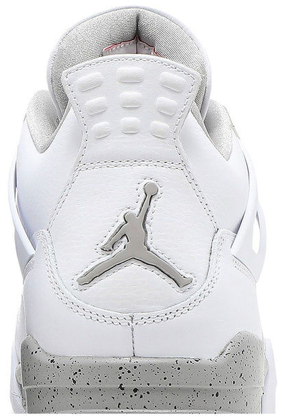 Air Jordan 4 Retro 'Oreo'