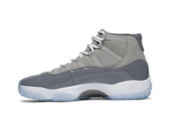 Air Jordan 11 Retro 'Cool Grey' 2021 view 3