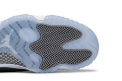 Air Jordan 11 Retro 'Cool Grey' 2021 view 5
