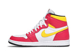 Air Jordan 1 Retro High OG 'Light Fusion Red' view 3