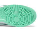 Nike Wmns Dunk Low 'Green Glow' view 5
