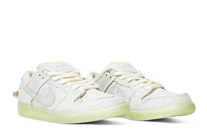 Nike Dunk Low SB 'Mummy'