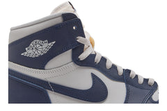 Air Jordan 1 Retro High '85 OG 'Georgetown' view 2