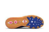 Space Jam x LeBron 18 Low 'Wile E. x Nike Roadrunner' view 4