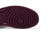 Air Jordan 1 Retro High OG 'Bordeaux' view 5