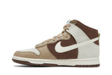 Nike Dunk High 'Light Chocolate' view 3