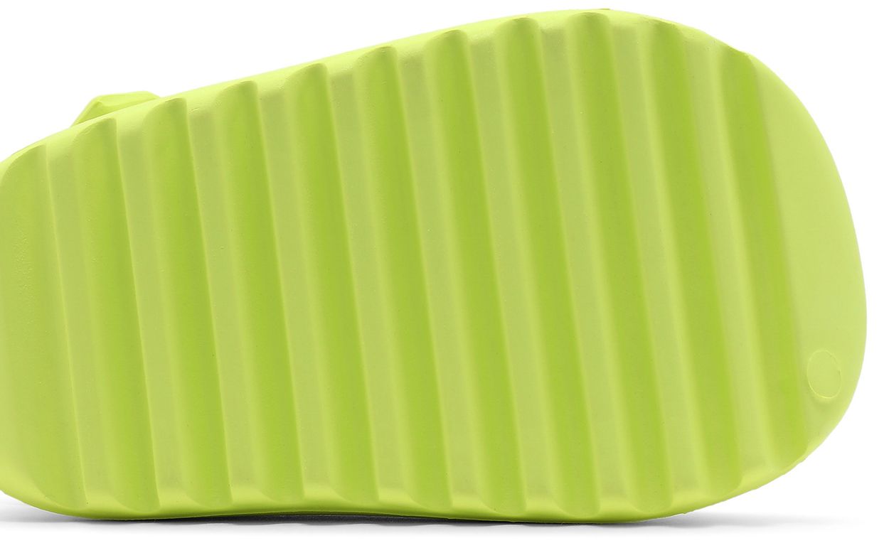 Adidas — Yeezy Slides Infants 'Glow Green' (image 6 of 9)