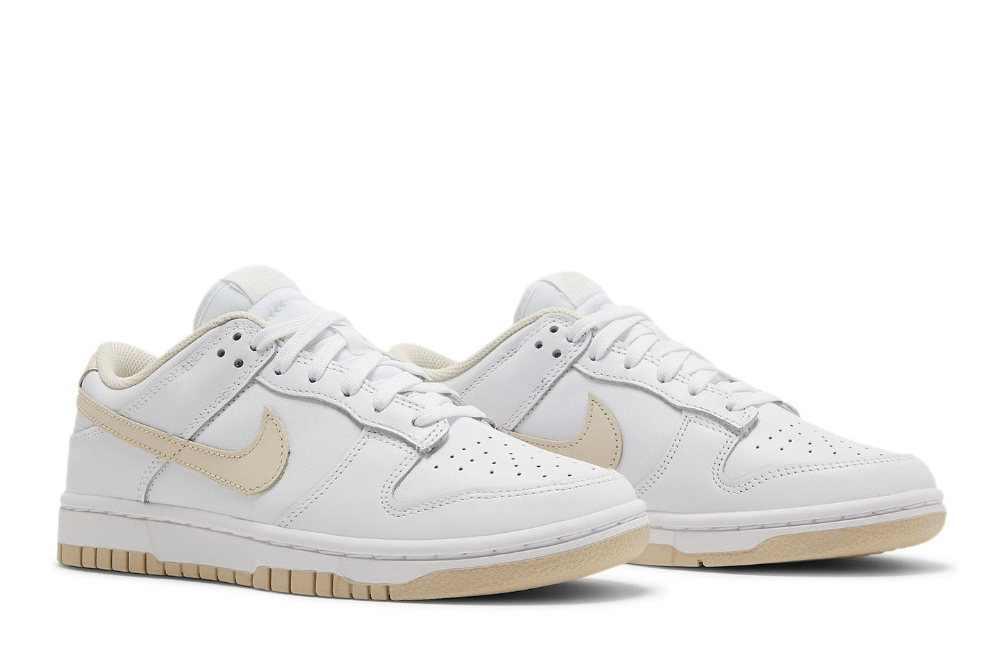 Nike Wmns Dunk Low 'White Pearl'