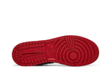 Air Jordan 1 Low GS 'Bred Toe' view 4