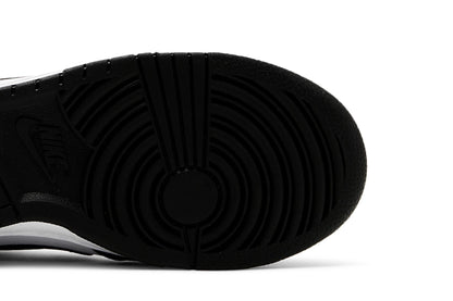 Nike Wmns Dunk Low Next Nature 'Black White - White Sockliner'