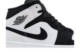 Air Jordan 1 Mid SE 'Diamond' view 2