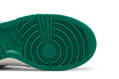 Nike Wmns Dunk Low Disrupt 2 'Malachite' view 5