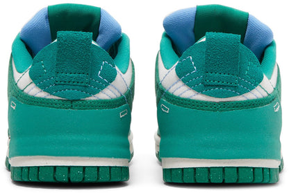Nike — Wmns Dunk Low Disrupt 2 'Malachite' (image 6 of 8)