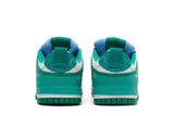 Nike Wmns Dunk Low Disrupt 2 'Malachite' view 6