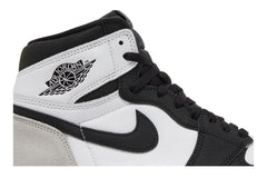 Air Jordan 1 Retro High OG 'Stage Haze' view 2