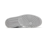 Air Jordan 1 Retro High OG 'Stage Haze' view 4