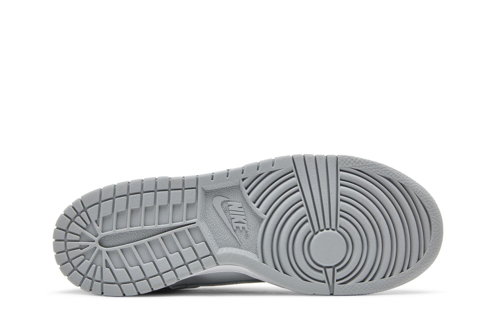 Nike Dunk Low GS 'Pure Platinum Wolf Grey' (image 5 of 8)