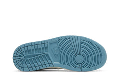 Wmns Air Jordan 1 Mid 'University Blue' view 4