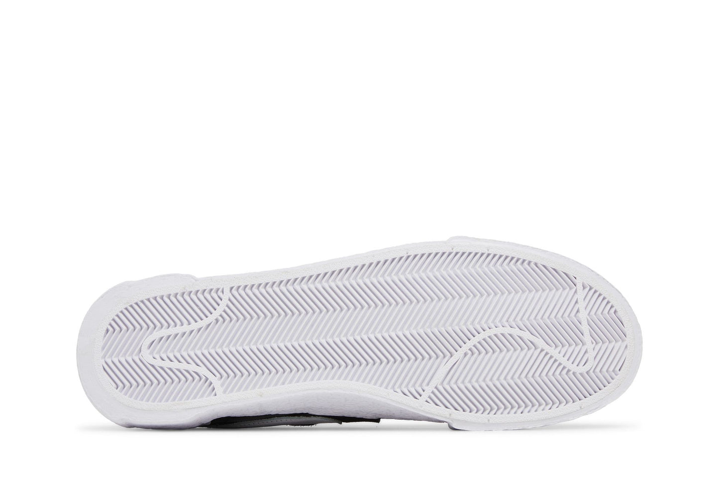 sacai x Nike Blazer Low 'Black Patent' (image 5 of 8)