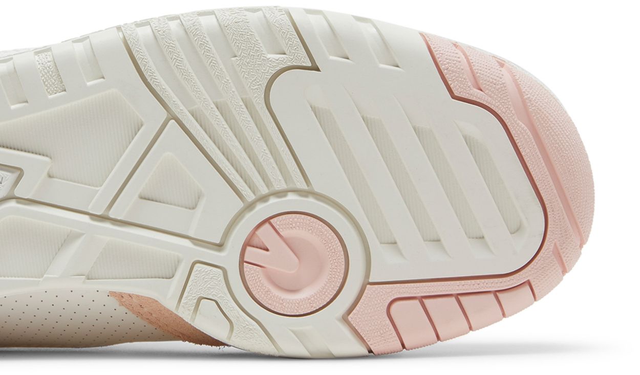 New Balance Wmns 550 'White Pink' (image 5 of 8)