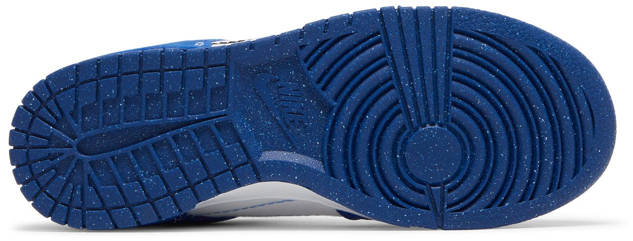 Nike — Wmns Dunk Low Disrupt 2 'White Hyper Royal' (image 4 of 8)