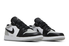 Air Jordan 1 Low GS 'Light Smoke Grey' view 8