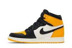 Air Jordan 1 Retro High OG Yellow Toe view 3