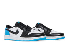 Air Jordan 1 Retro Low OG 'UNC' view 8