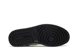 Air Jordan 1 Retro High OG 'Visionaire' view 4