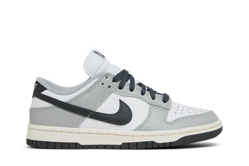 Nike Wmns Dunk Low 'Light Smoke Grey'