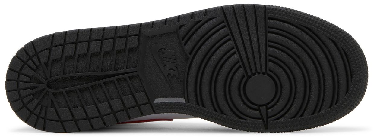 Air Jordan 1 Mid GS 'Black Fire Red' (image 5 of 9)