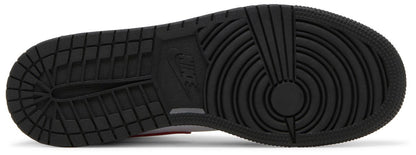 Air Jordan 1 Mid GS 'Black Fire Red' (image 5 of 9)