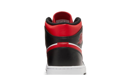 Air Jordan 1 Mid 'Bred Toe' (image 8 of 8)