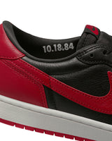 Air Jordan 1 Retro Low OG - Black / Varsity Red / Noir view 6
