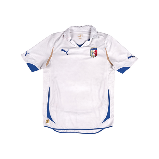 Italy 2010-12 Away