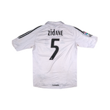 Real Madrid 2005-06 Home #5 Zidane view 2