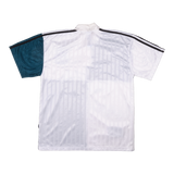 Liverpool 1995-96 Away view 2