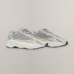 adidas Yeezy Boost 700 V2 'Cream' view 8