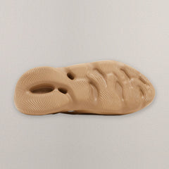 adidas Yeezy Foam Runner 'Clay Taupe' view 4