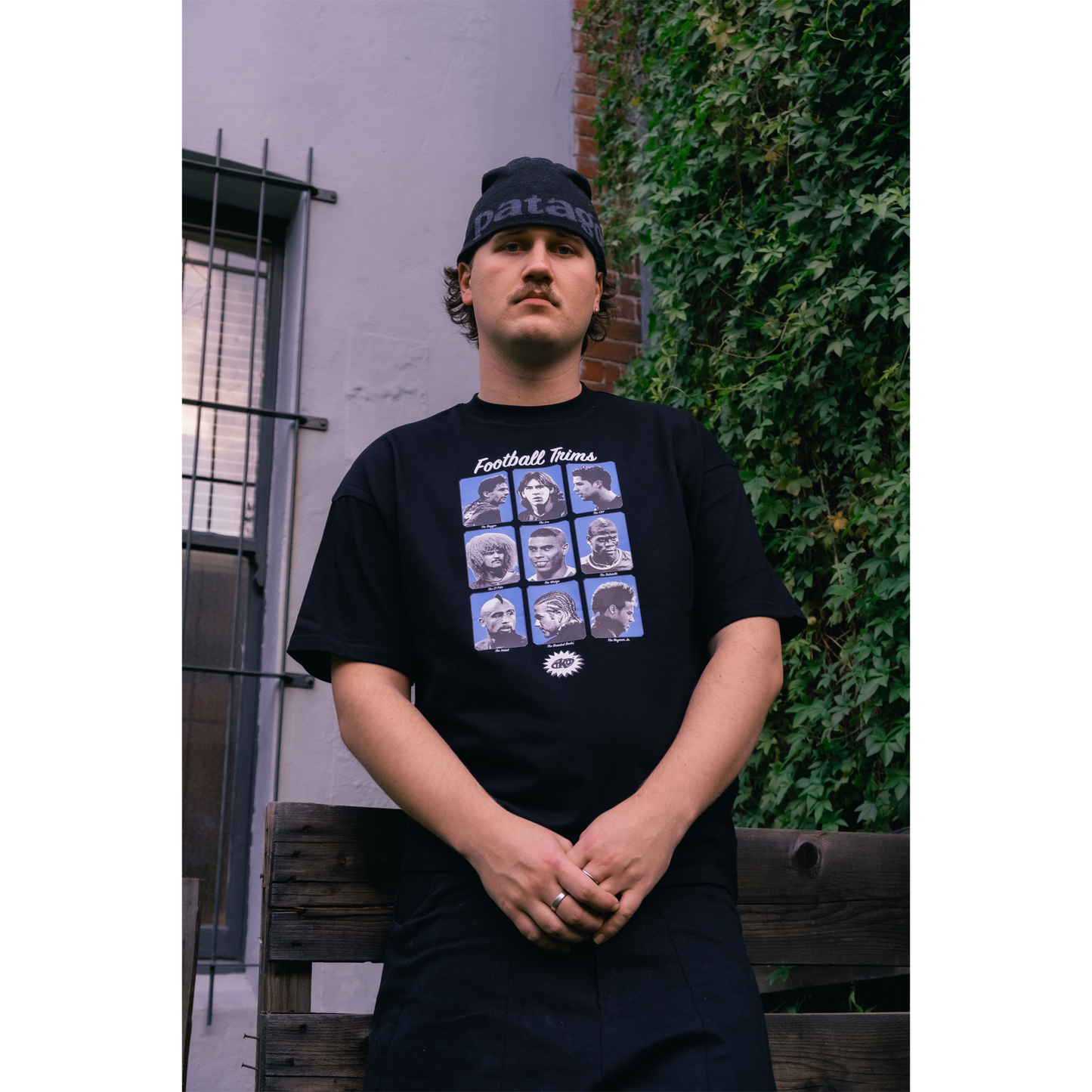 FOOTBALL TRIMS TEE