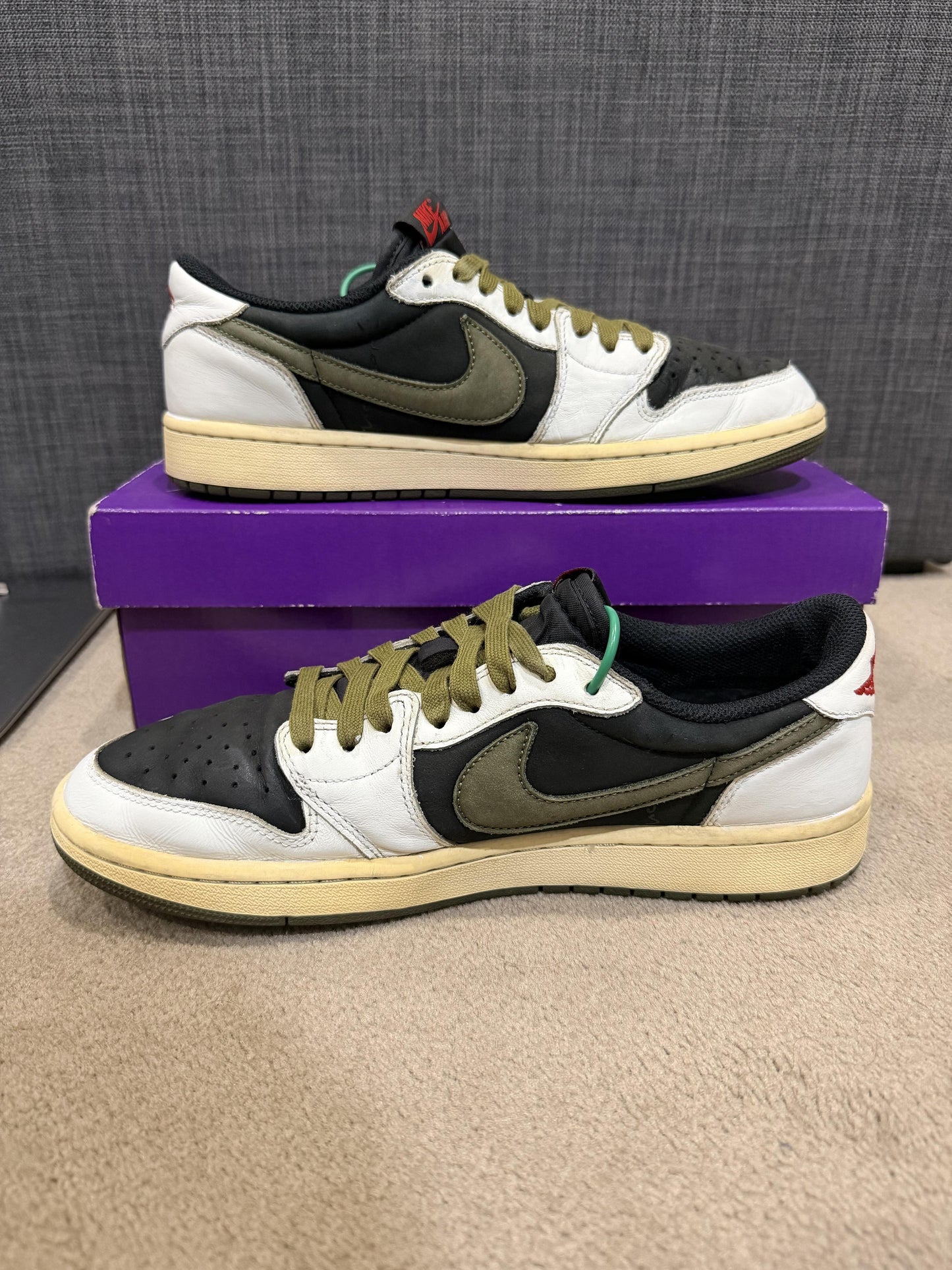 Travis Scott x Wmns Air Jordan 1 Retro Low OG SP 'Olive'