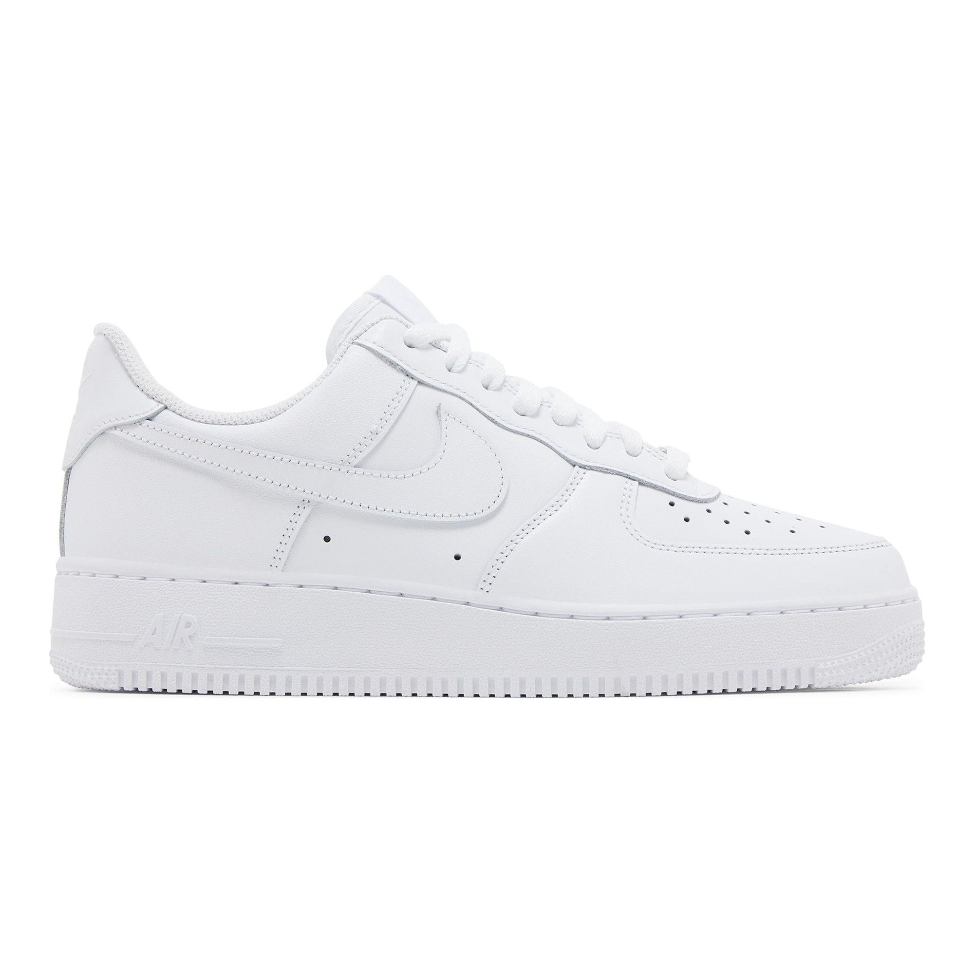★極美品★NIKE AIR FORCE 1 07 Triple White Nike Air Force 1 '07 'Triple White' | Retailer