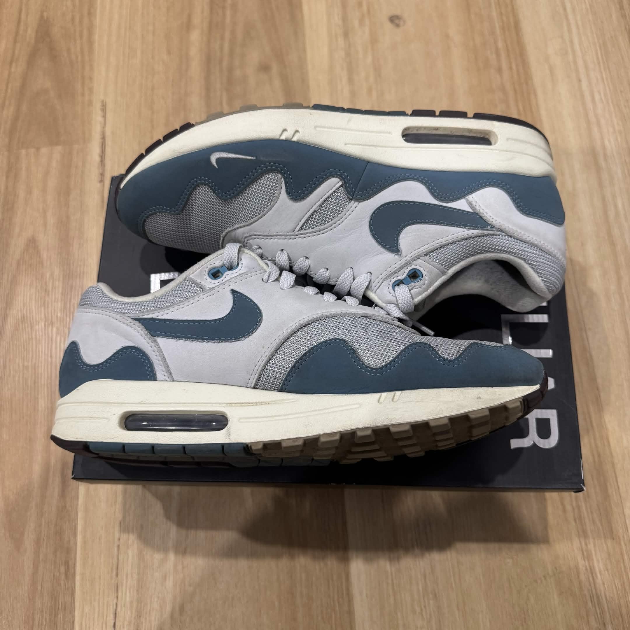 Patta x Nike Air Max 1 'Noise Aqua' (with Bracelet) | Retailer